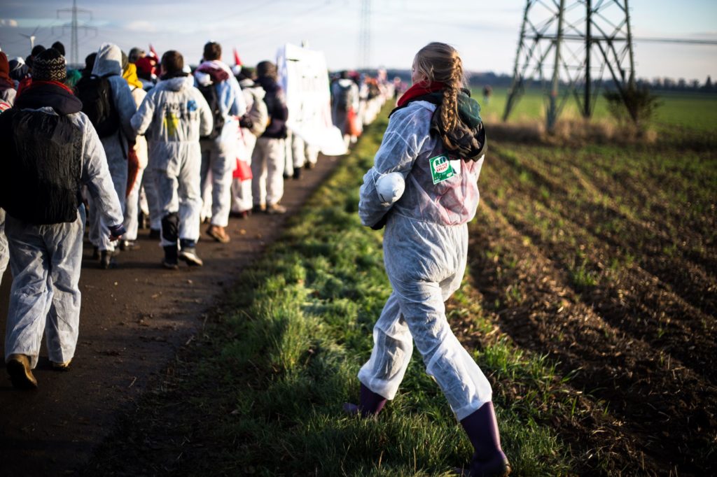 action ende gelande 2018