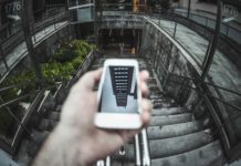 Sans smartphone, pas de liberté ?